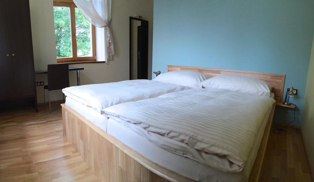 Pension La Campagna Hradek nad Nisou Room photo