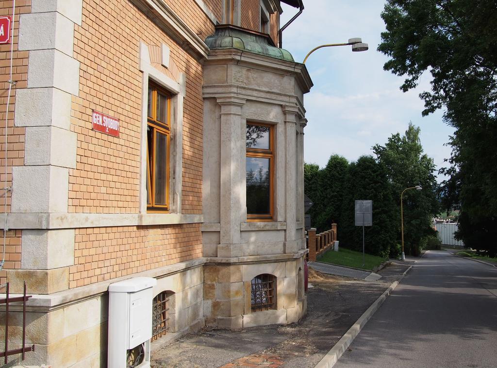 Pension La Campagna Hradek nad Nisou Exterior photo
